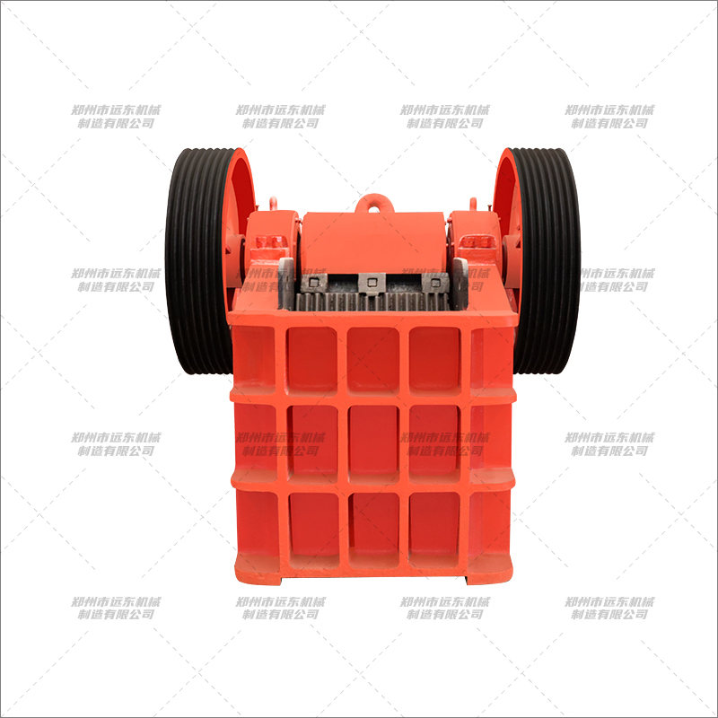 全自動顎式破碎機(jī)(圖1) 全自動顎式破碎機(jī)(圖1)